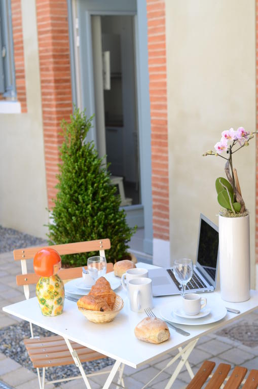 Le Clos Des Salins Toulouse Room photo
