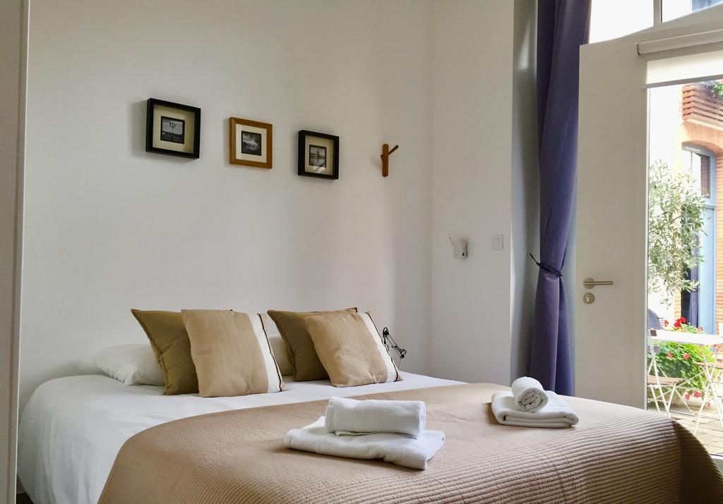 Le Clos Des Salins Toulouse Exterior photo