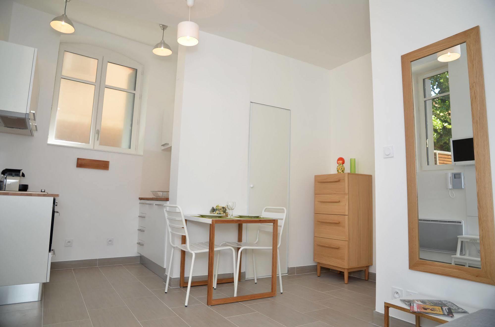 Le Clos Des Salins Toulouse Exterior photo
