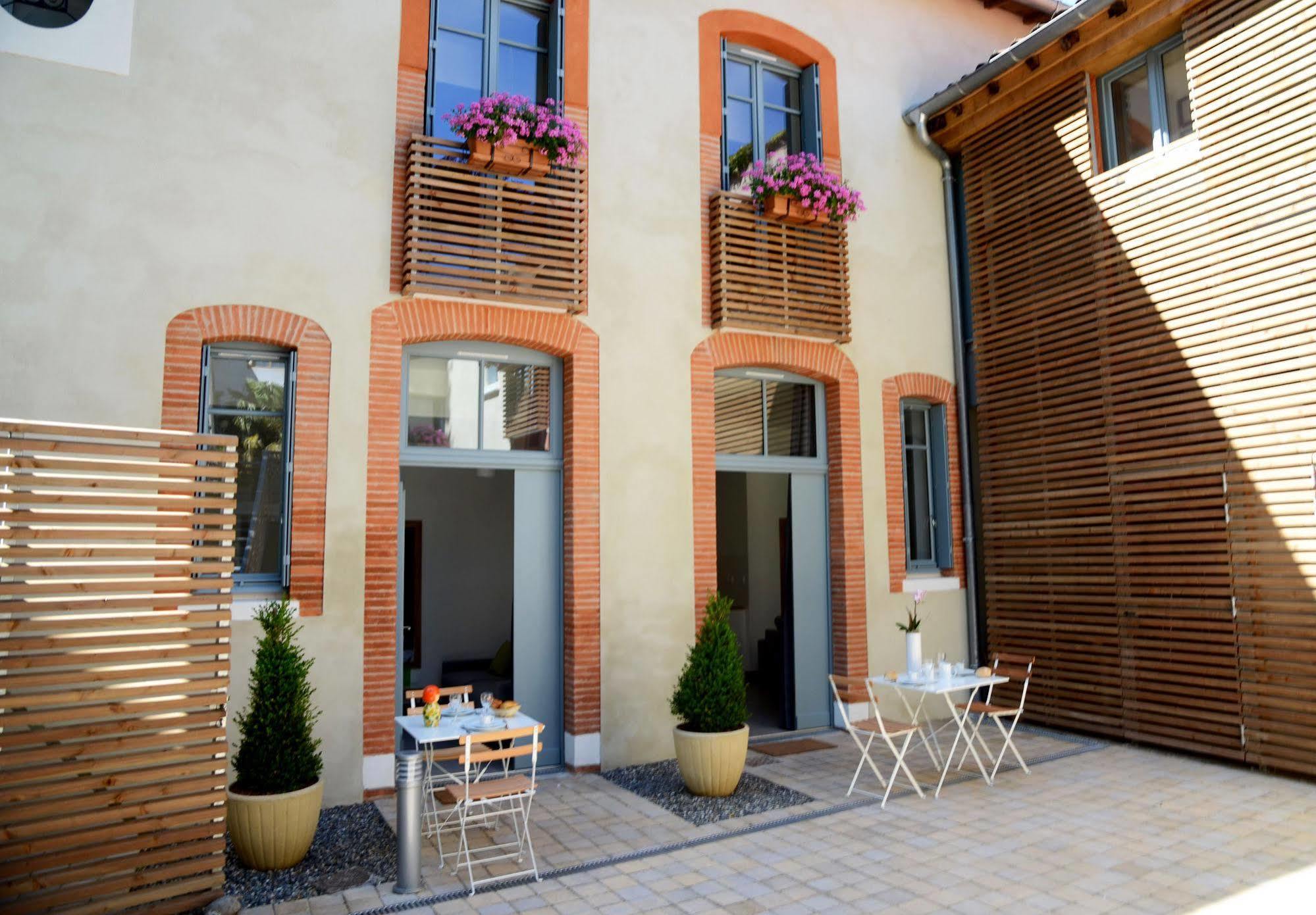 Le Clos Des Salins Toulouse Exterior photo