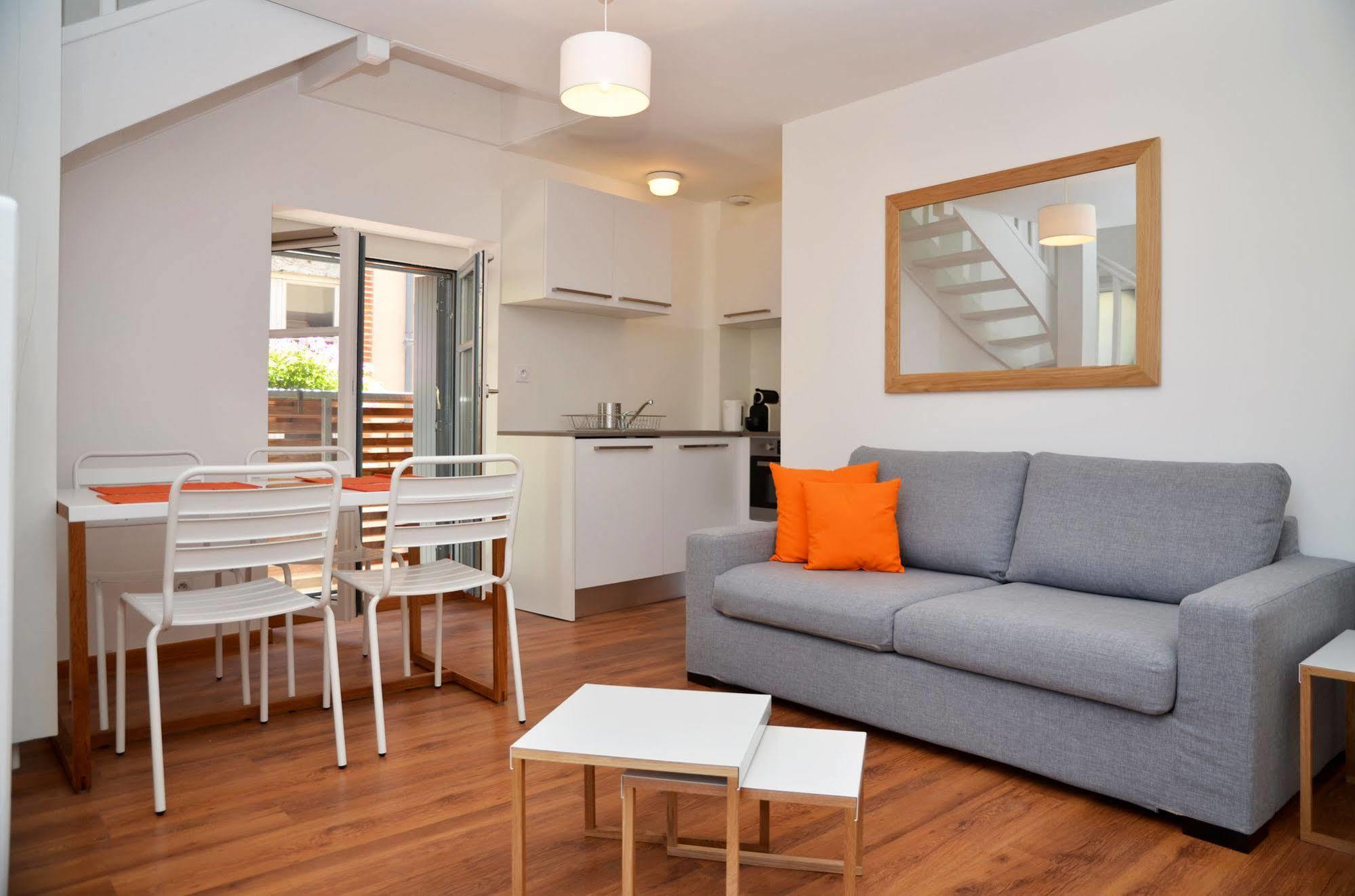 Le Clos Des Salins Toulouse Exterior photo